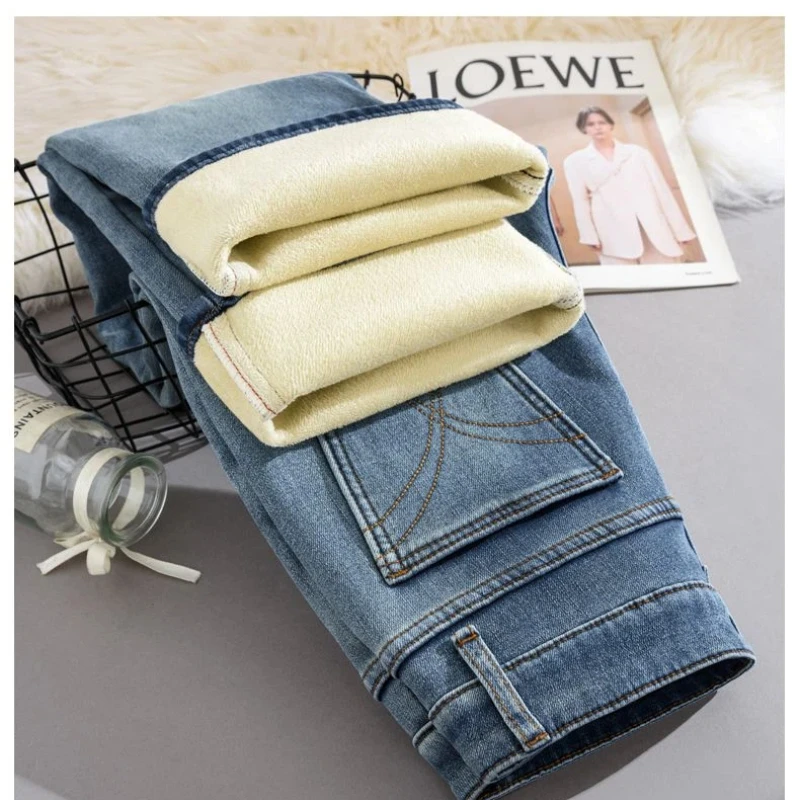 Y2k Pants Jeans for Woman Winter Fleece Lined 2025 New Thick Warmth Slim Wide Leg Straight Trousers Fashion casual 4