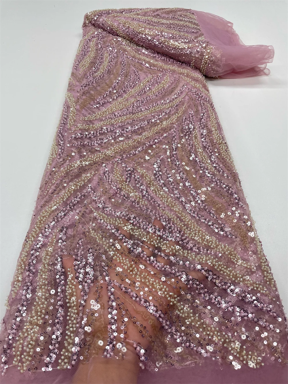 

2023 Luxury French Tulle Net Lace With Sequins And Beads African Nigerian Embroidered Lace Fabric For Sewing Material QF0851