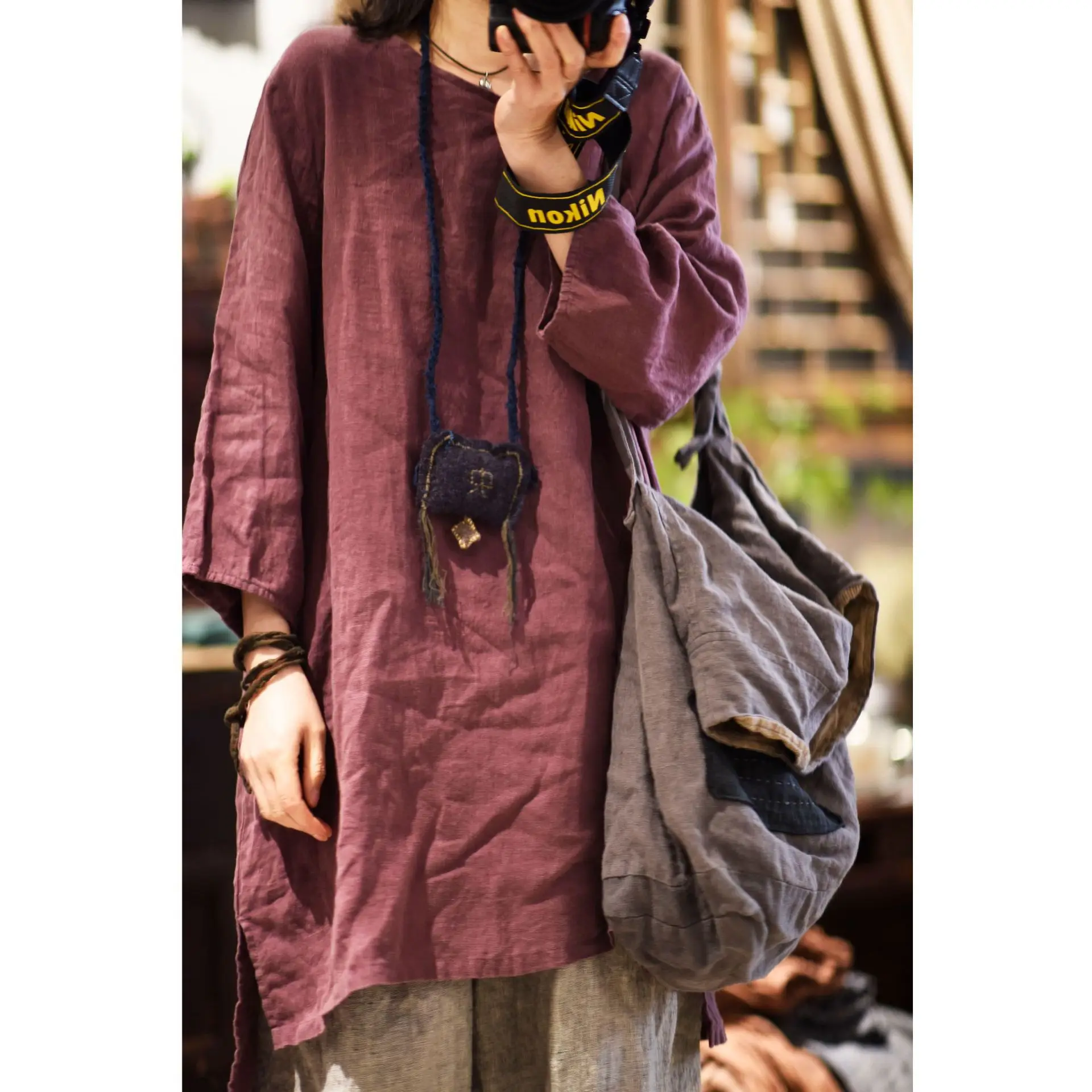 

Women V Neck Vintage Ramie Shirts and Top Solid Loose Pullover Simple Three Quarter Blouses 2022 Summer High Quality Long Shirt