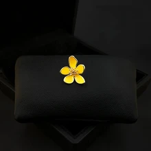 

Cute Japanese Style New Flower Brooch Suit Women's Accessories Shirt Anti-Exposure Pin Fixed Clothes Decoration Yellow Jewelry