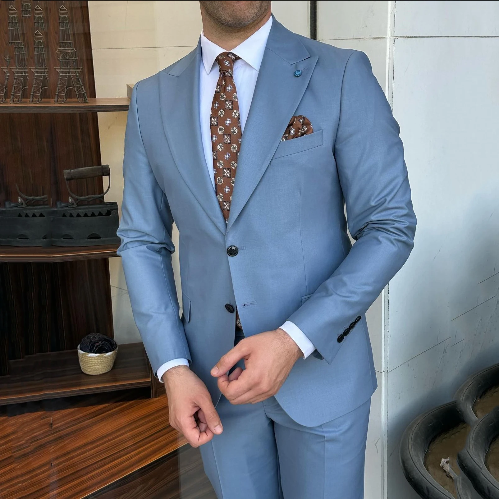 Fashion Grey Suits For Mens Formal Business Blazer Peak Lapel Wedding Groom Tuxedo Daily Suit 2 Piece Jacket Pants Costume