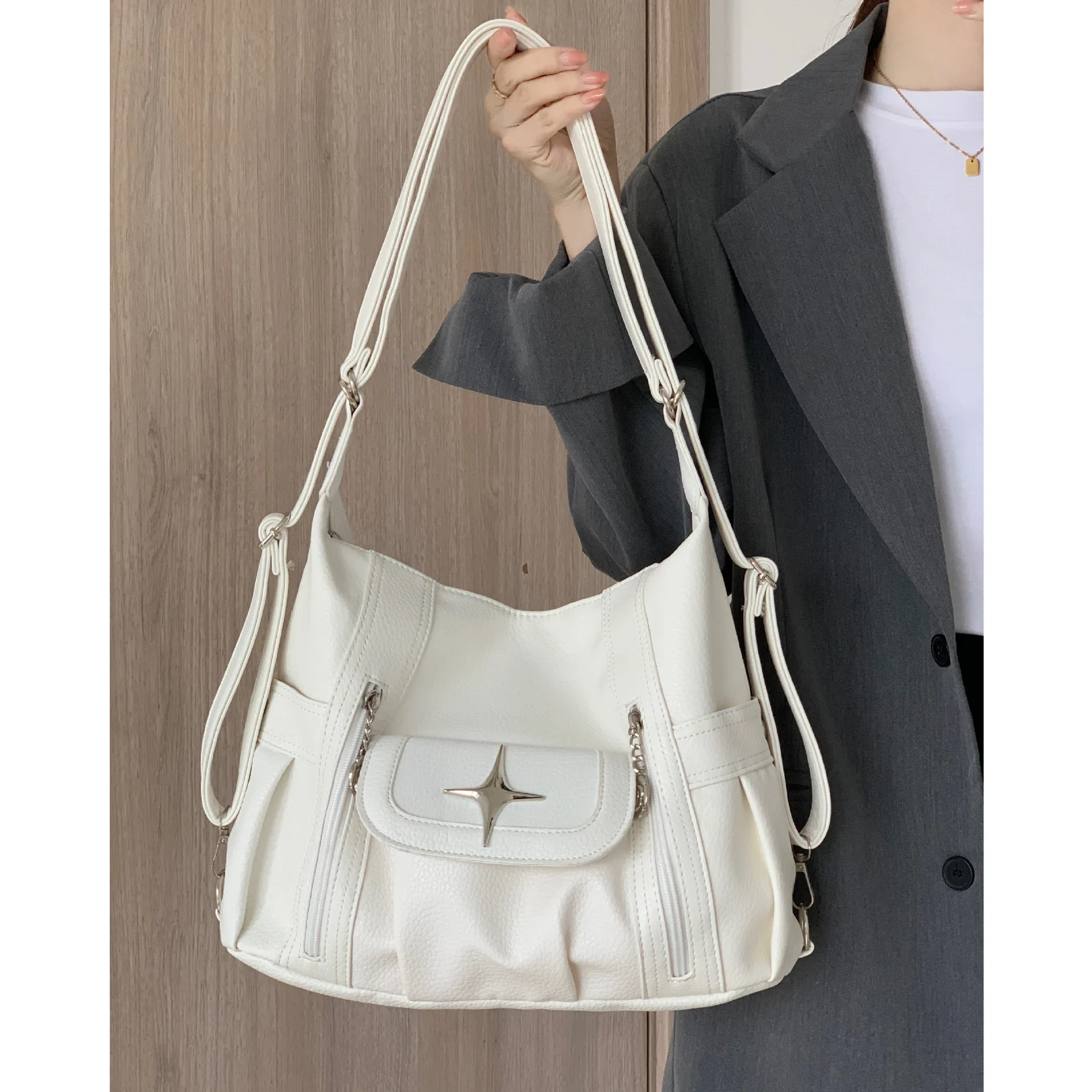 

Large Capacity Casual Tote Bags for Women Pu Leather Underarm Shoulder Bag White Fashion Backpacks Girls School Crossbody Bag