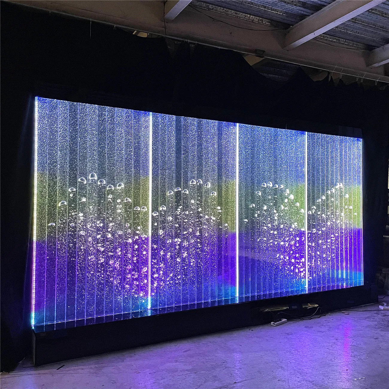 家の装飾のためのプログラム可能なバブルウォールパネル水噴水