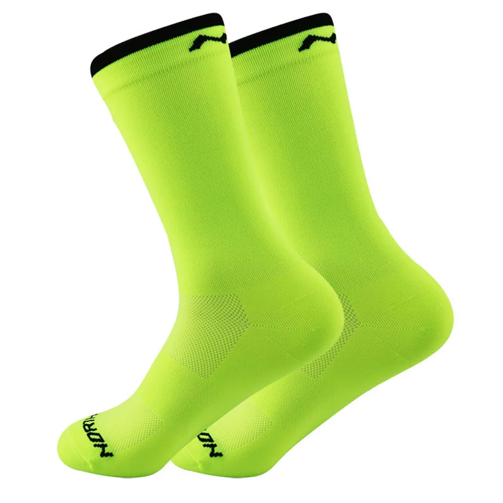 1 pair of  New Solid Color  Pattern Football socks Cycling Socks Basketball Socks Outdoor Sports Socks