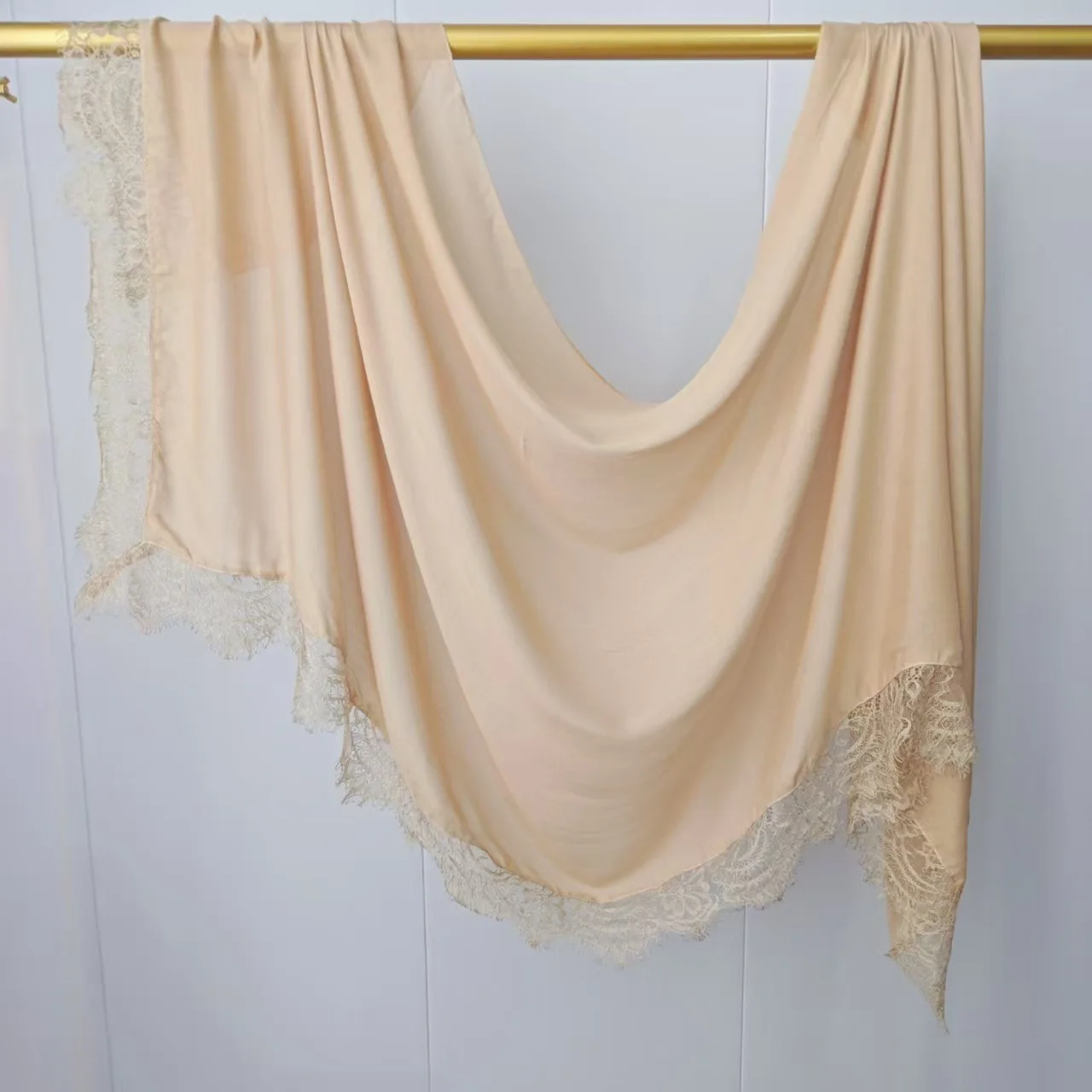 18 light beige
