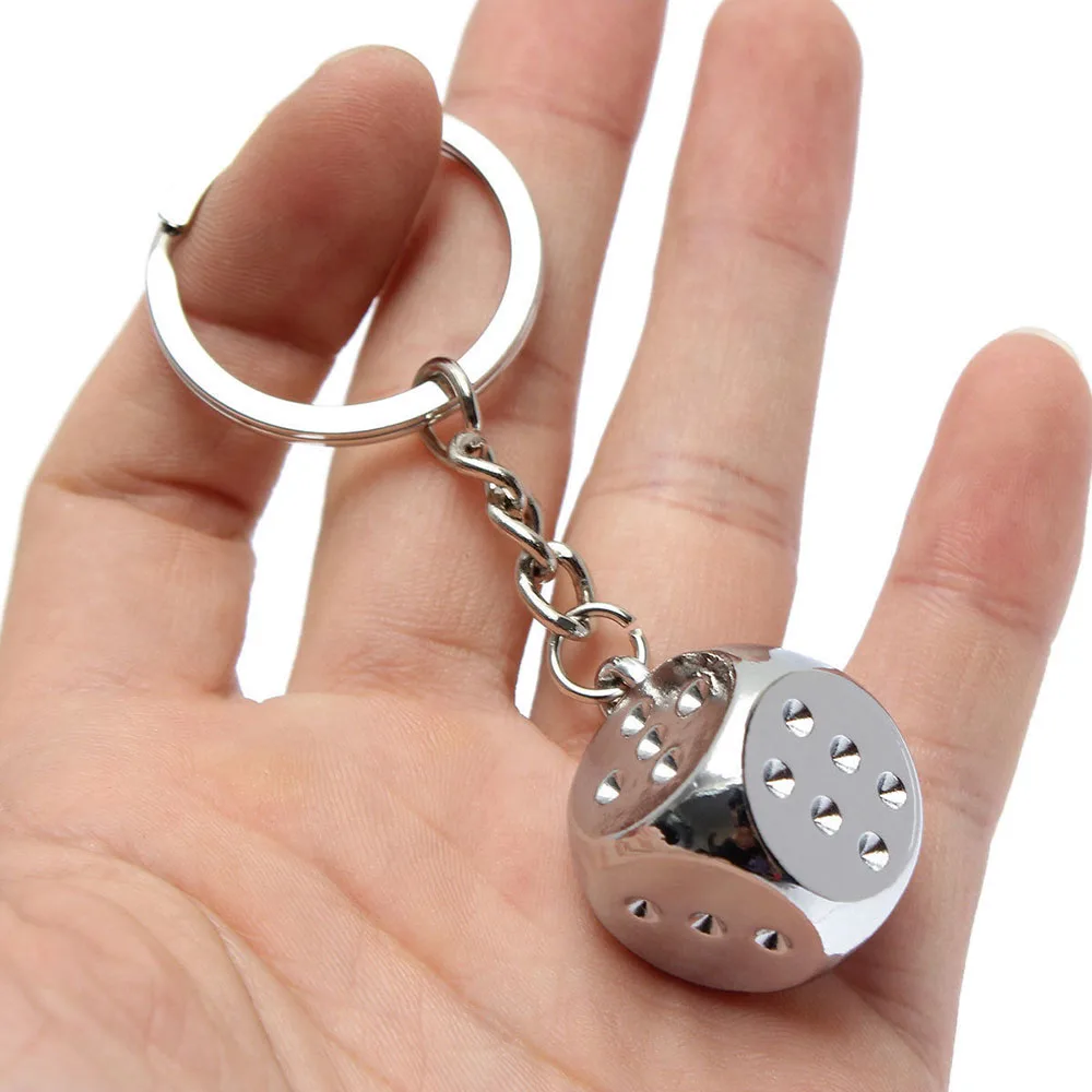 Criativo Metal Dice Shape Keychain para Homens e Mulheres, Liga Chaveiro, Chaveiro do carro, Decoração do saco, Modelo de Personalidade