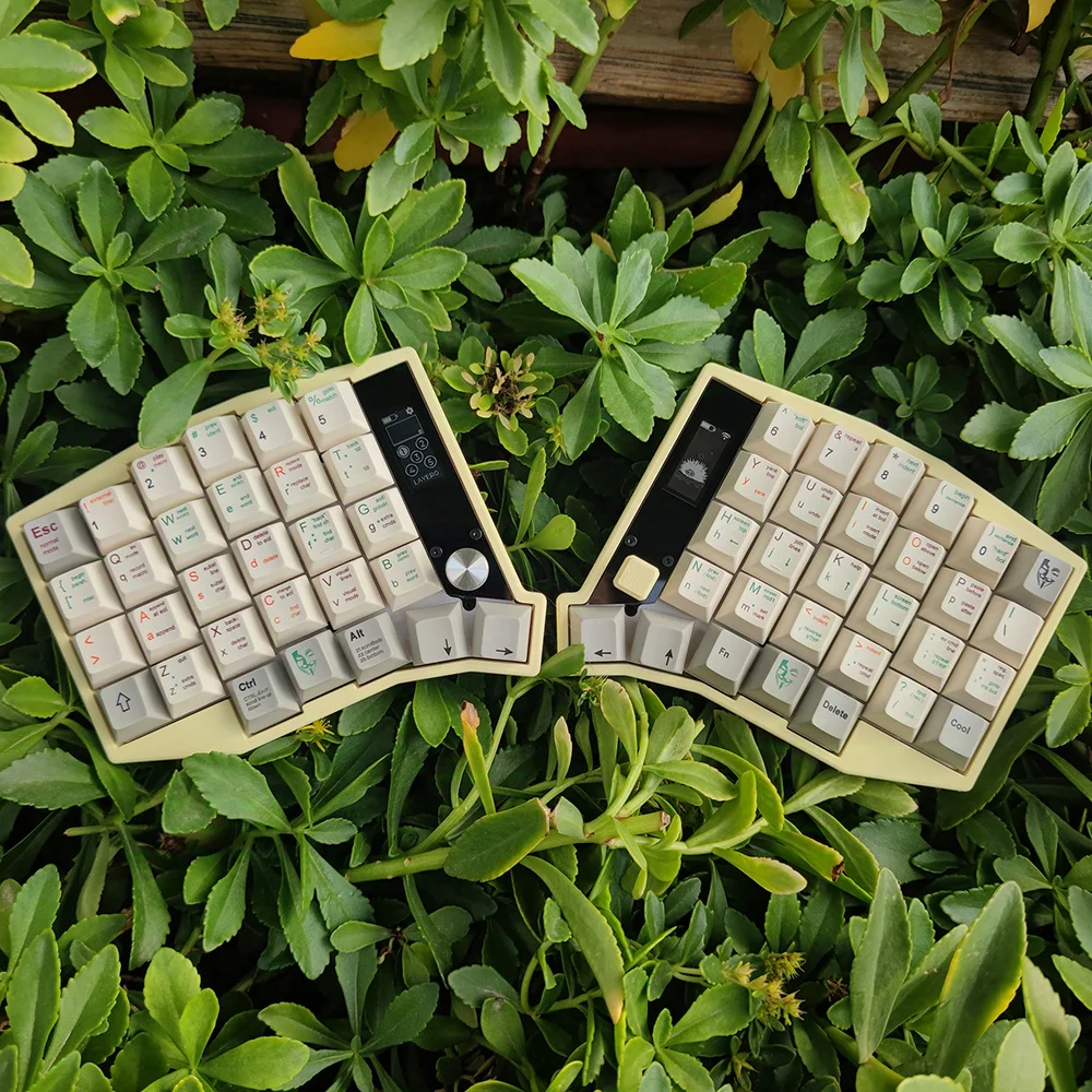 Sofle キーボード 無線 ZMK 黄軸 レトロ Sofle Split Keyboard Bluetooth Dual Mode Zmk Scheme RGB Hot