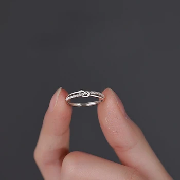 Anello regolabile satinato intrecciato con zirconi in argento sterling 925 lucido di lusso per accessori di gioielli squisiti per ragazza da donna Colorfast