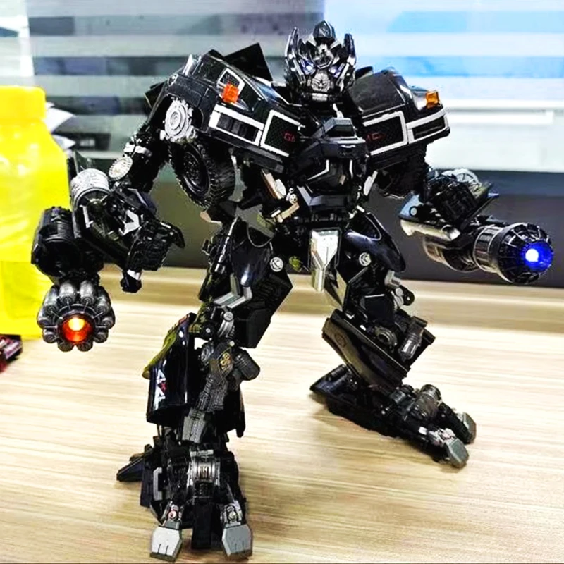 BMB Transformation Robot Ironhide LS09 AW01 Deformation Action Figure ...