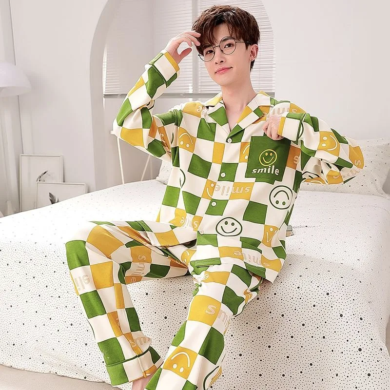 Рисунок 4 - Весенняя женская пижама