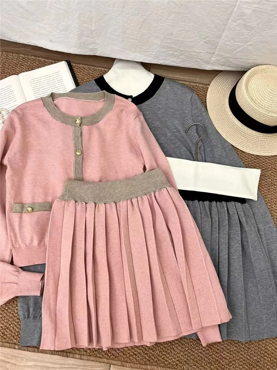 Korean Fashion Knitted Two-piece Skirt Set Women Single Breasted O-neck Top Pleated Mini Skirt Autumn Elegant Outfits Knitwear