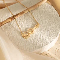 Collier Violon Personnalisé avec Nom Gravé – Cadeau Idéal pour Amateurs de Musique – Breloques Instrumentales – Pendentif Violon Argenté – Cadeaux 2