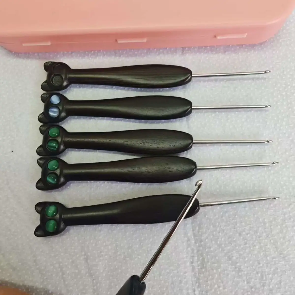 샌달우드 블랙 캣 핸들 크로셰 훅 스테인리스 스틸 바늘 인형 실 DIY 뜨개질 바늘 도구