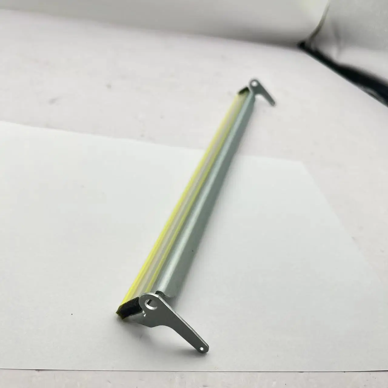 코니카 미놀타 C1060 트랜스퍼 클리닝 블레이드, C1060, C1070, C1060L, C1070L, C2060, C2070, C2060L, C2070L, A50UR70K11, A50UR70K00, 4 개