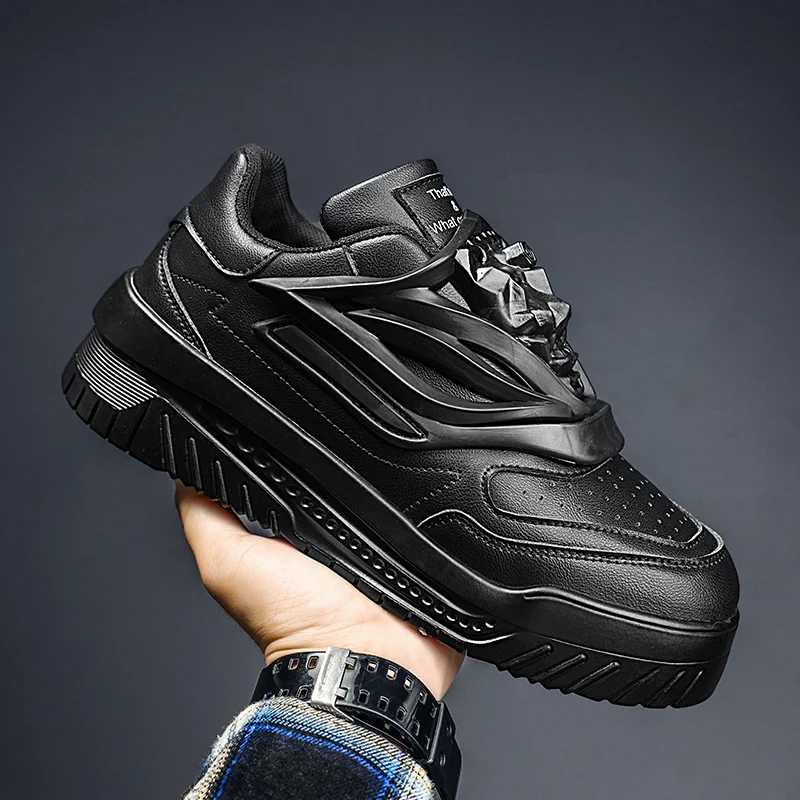 

2023 Popular Autumn Young Boy Sport Casual Shoe Patent Leather Mens Fashion Footwear Black Blue Casual Sneakers Men Walking Shoe