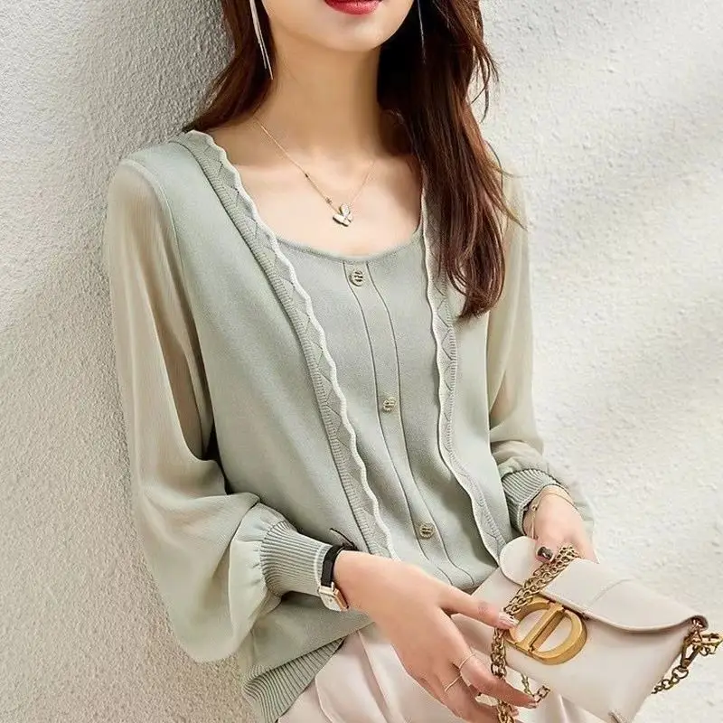 

2024 New Summer Sexy Oversized Bohemian Retro Loose Office Lady Women's Shirt Solid Color Button V Neck Long Sleeve Y2K Tops