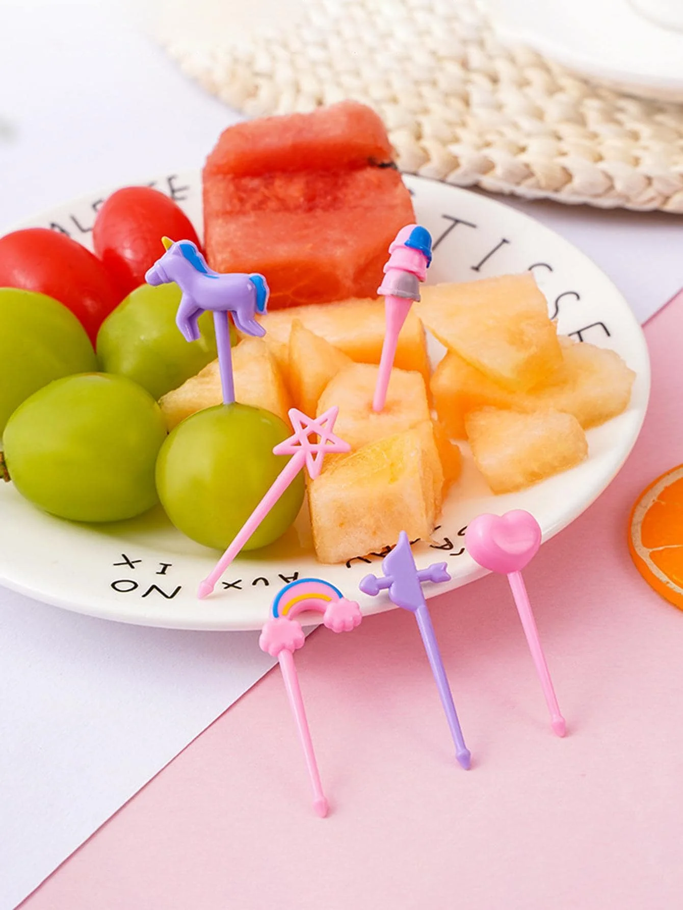 Unicorn Mini Food Fruit Fork Set Kid Cute Bento Box Decor Dessert Forks Cartoon Toothpick Cake Dessert Party Supply random color