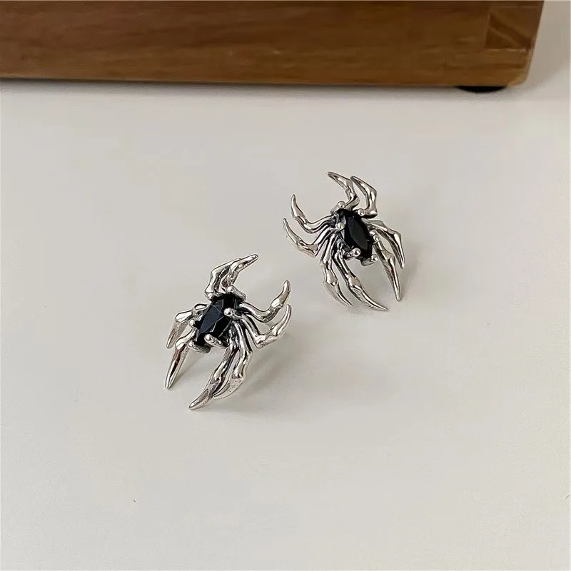 Spider Earrings Halloween Gothic Retro Old Spider Zircon Earrings Women Fashion Design Black Zircon Earring Party Jewelry Gifts