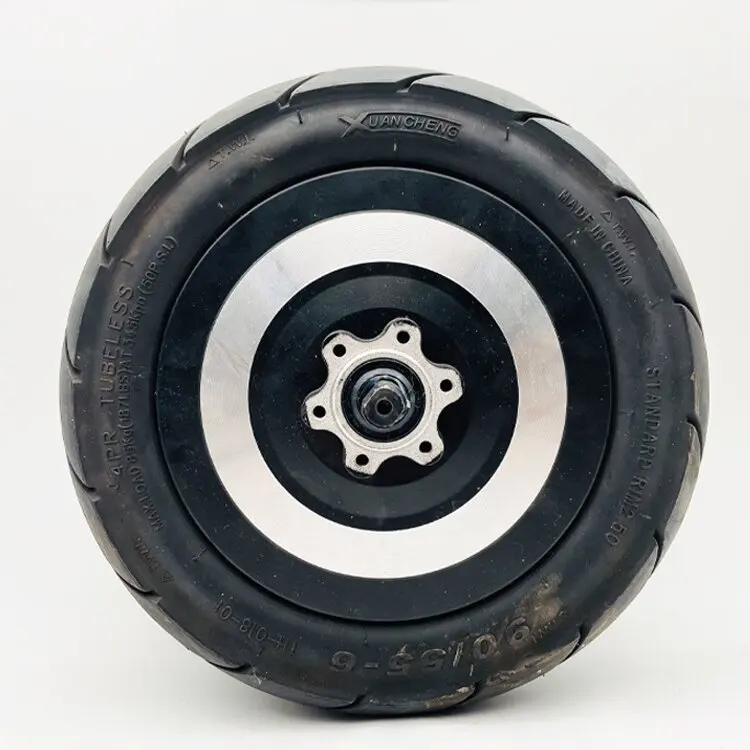 Tubeless Tire Tread Profile and Grip Pattern