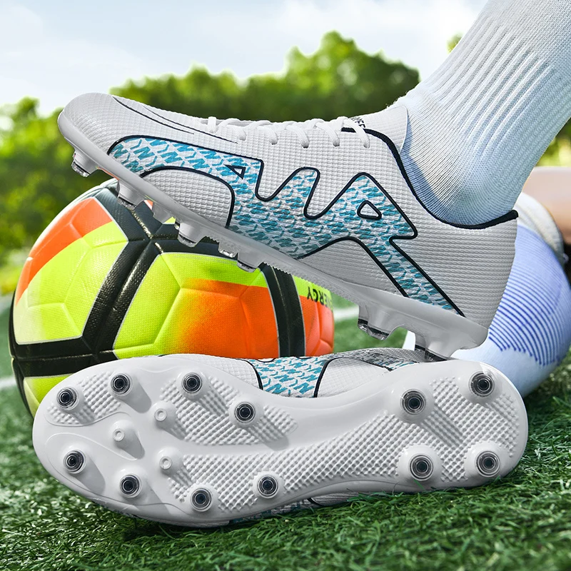 Brand Unisex Soccer Shoes TF/FG Sneakers Professional Men's Low Top Football Boots Outdoor Grass Training Football Cleats Shoes