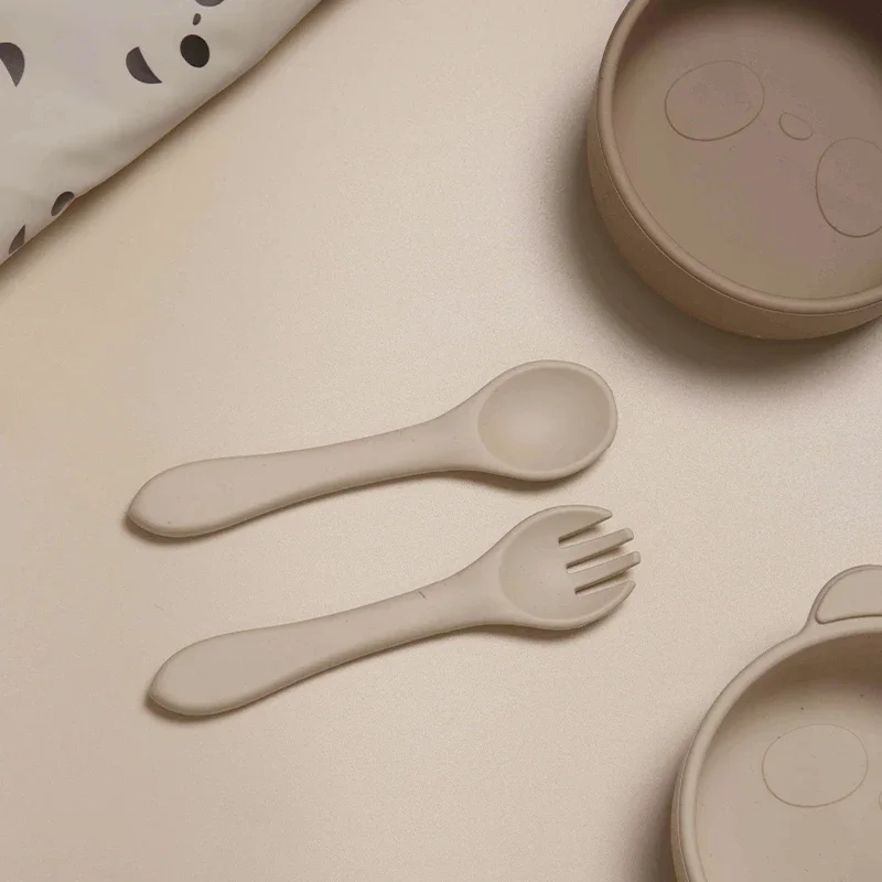 2 Pcs/Set Soft Silicone Baby Training Spoon Fork Set BPA Free Kids Safety Non-Slip Tableware Infant Toddler Feeding Accessories silicone cutlery set baby feeding spoon