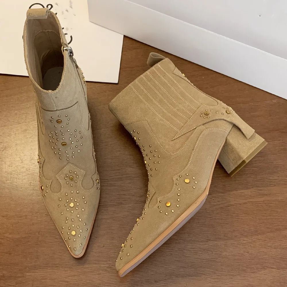 Danxuefei Pelle Scamosciata Naturale Da Donna 5Cm Di Spessore Tacco Medio Punta A Punta Cerniera Laterale Stivaletti Autunnali Rivetti Stivaletti Occi