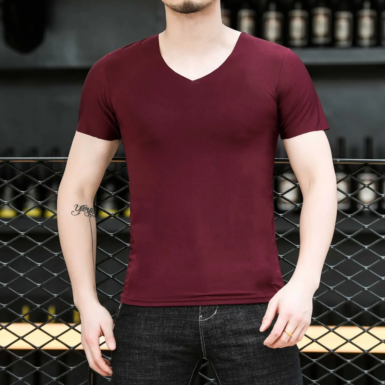

Trendy Men's Short Sleeve T-Shirt, Elevate Your Style with This Classic Piece 5844