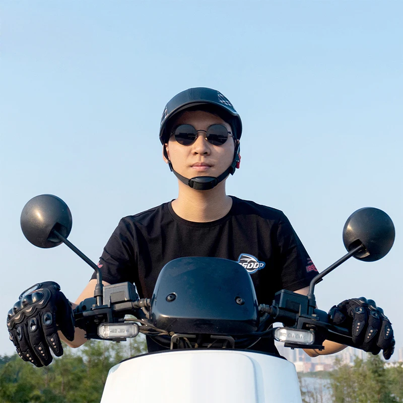 Adjustable Bicycle Safe Caps Summer Bike Hat Baseball Caps Style Cycling Helmet Adjustable Bike Half Helmet Cycling Equipment