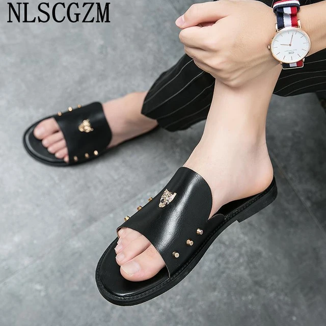 Luxury Brands Cross Strap Summer Slippers for Women Sandals Comfortable  Flat Shoes - China Design Walking Shoes and L V Sneaker for Men Women price