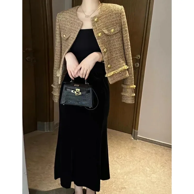 

Spring Autumn Women Tweed Short Coats Sling Dress Two Piece Set 2023 New Korean Office Lady Graceful Jacket Trumpet Dresses Suit