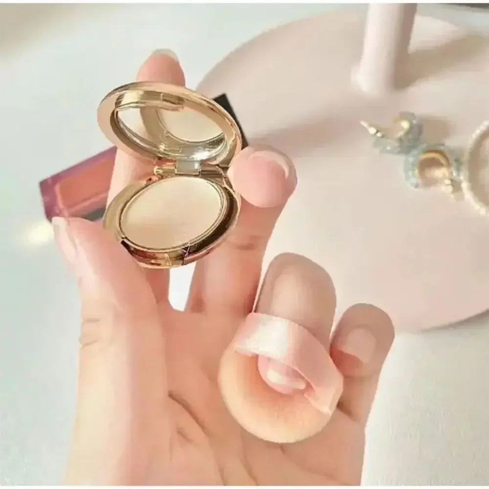 Long-lasting Mini Powder Setting Powder Oil Control Flawless Dry Natural Brighten Skin Puffs Waterproof Concealer