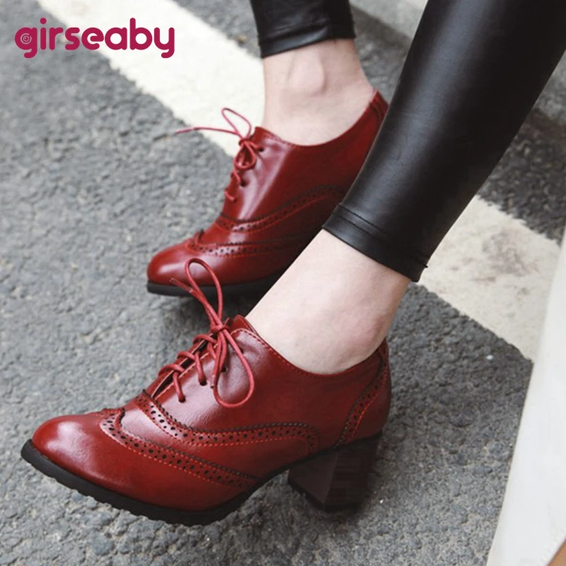 Women Pumps Round Toe 5.5cm Wood Heels Platform Brogue Retro Lace-Up