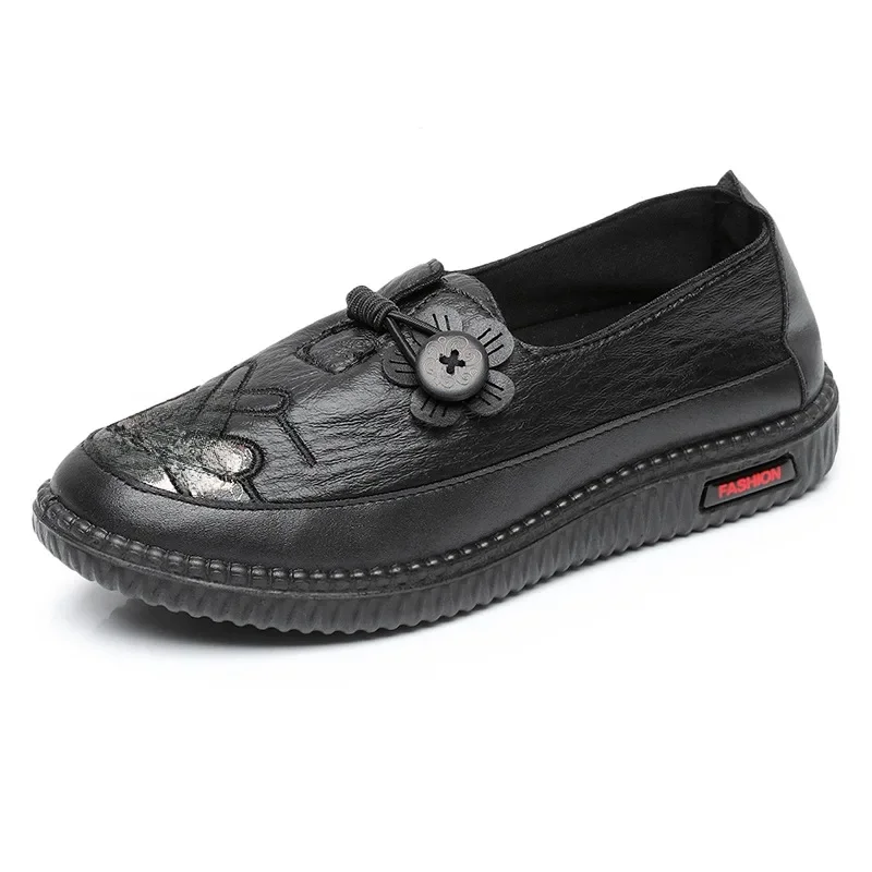 L91 black [leather surface]]