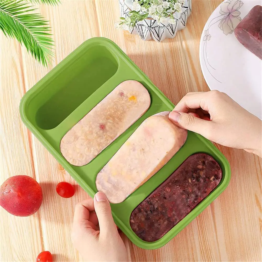 Silicone Freezer Tray Soup 4 Cubes Food Freezing Container Molds With Lid, ice mold