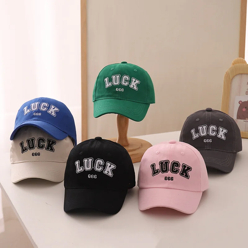 

Children Fall New Boys And Girls Fashion Embroidery Baseball Cap Personalized Fashion Luck Duck Tongue Cap UV Protection Sun Hat