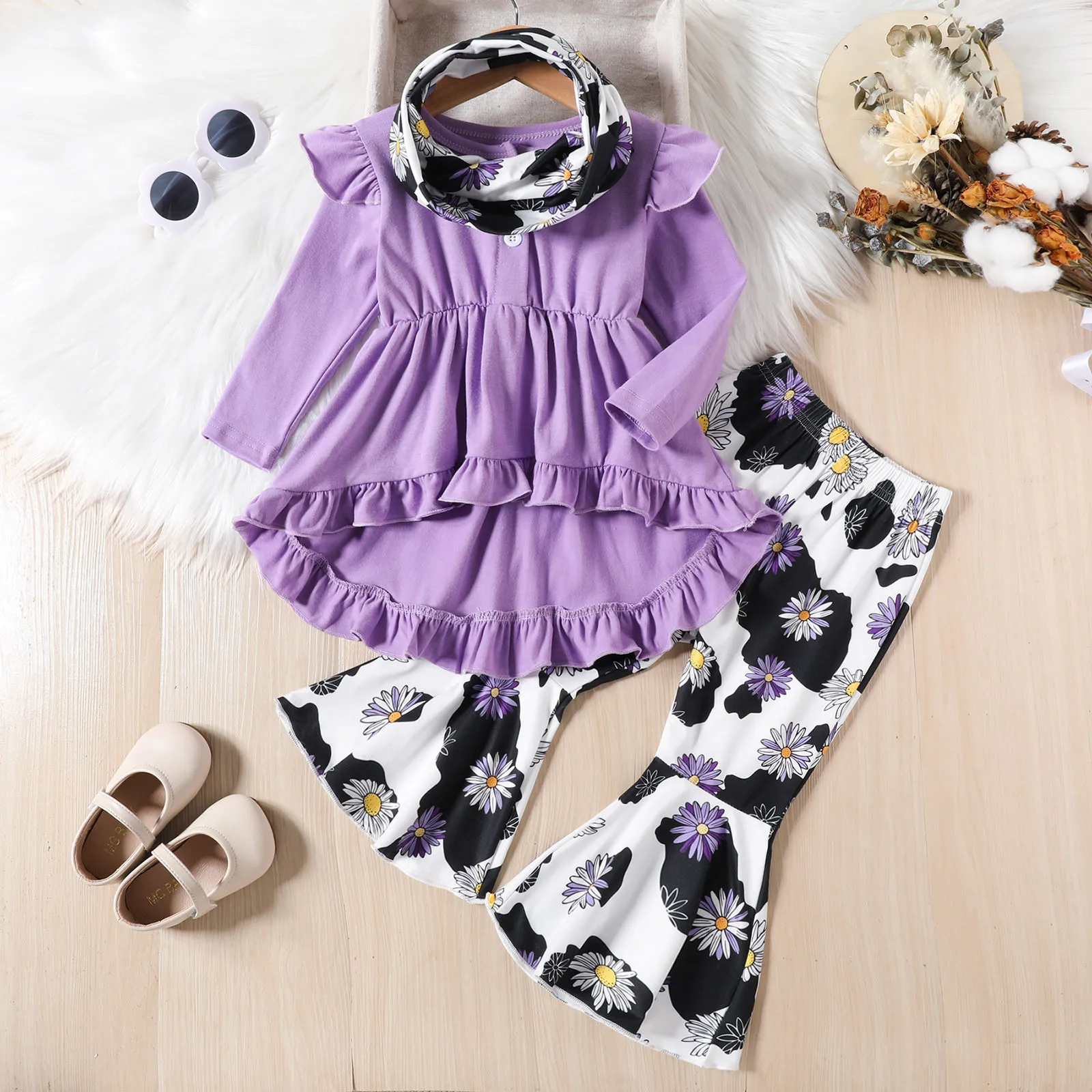 Yobaby Apparel FW 2024 Petite Amie - White top and shorts set