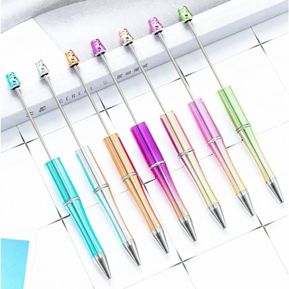 

1 шт., пластиковая ручка с бисером