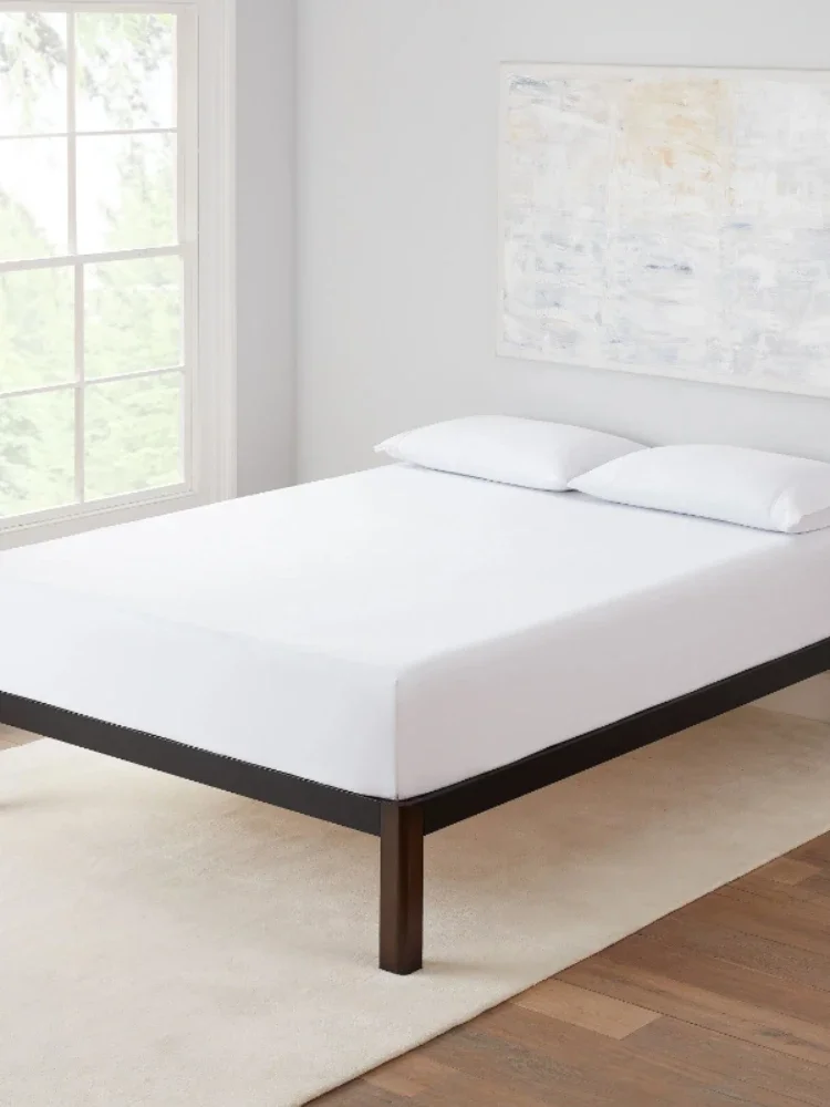 Cadre de lit à plateforme en métal noir, lamelles en bois, pieds en bois, cadre de lit Queen, meubles de chambre à coucher