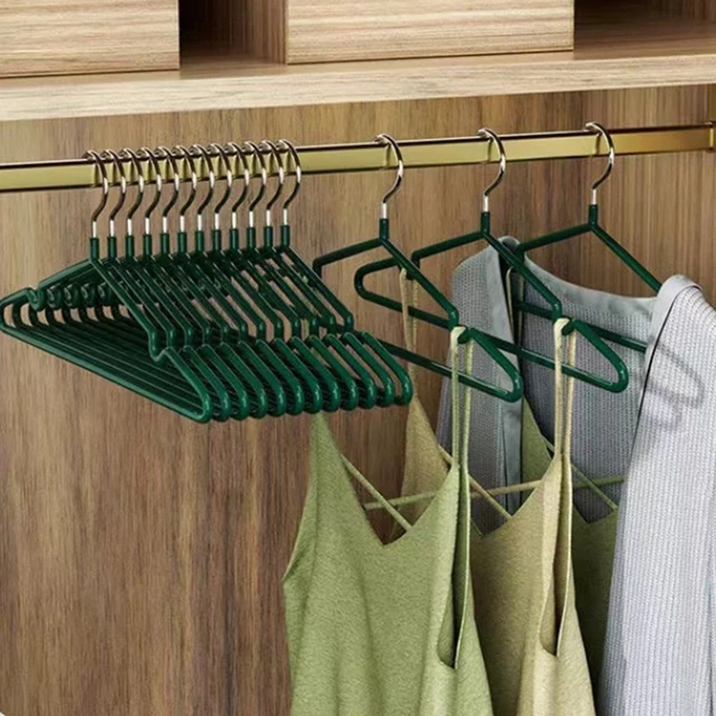 Clothes Hangers With Non-Slip Design, Traceless Clothes Racks, Sturdy Heavy Duty Coat Hangers 2