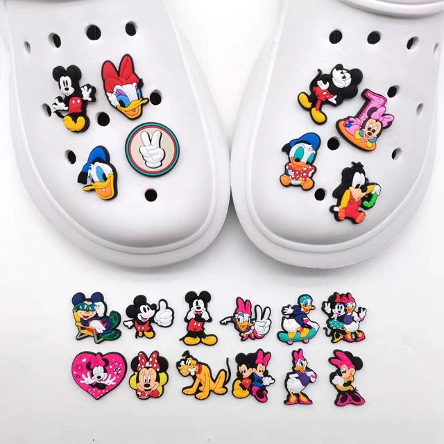 2pcs/set Mickey Minnie Mouse PVC Croc Charms Donald Duck Daisy Goofy Round  Shoe Charms Croc Jeans Clog Pins Kids Shoe Decoratio