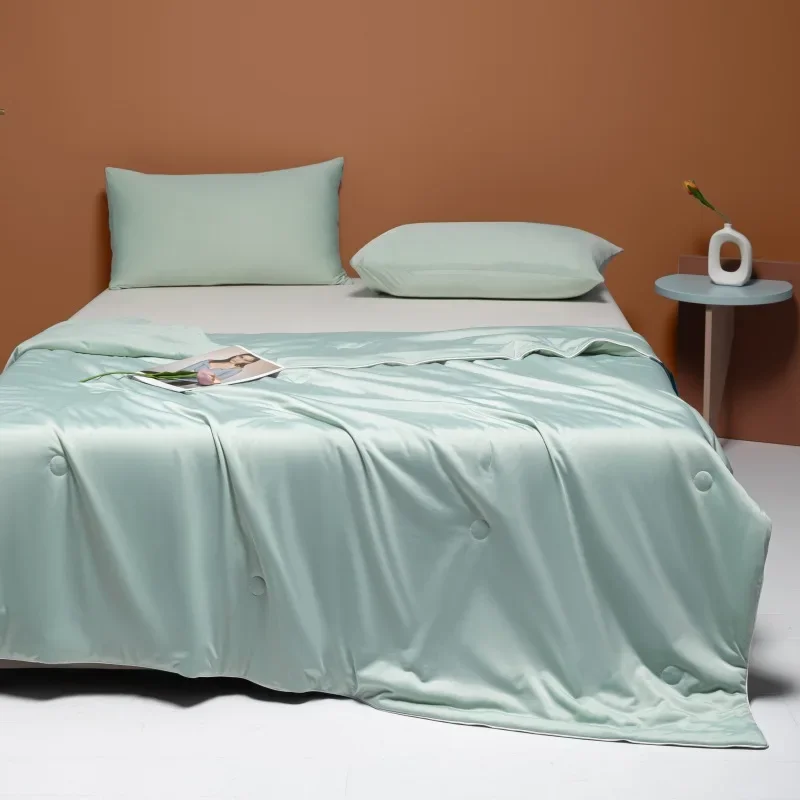 

Summer Air Condition Quilt Smooth Queen Cooling Blanket Lightweight Comforter Skin-friendly Breathable Blankets Home Office 여름이불
