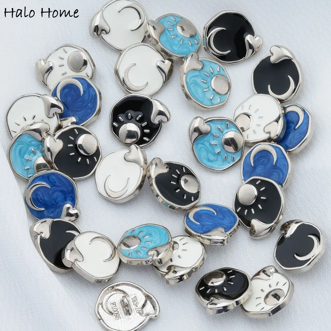 5개 실버 하트 & 달/태양 에나멜 불규칙 모서리 금속 버튼 손잡이 포함 - 디자인 - 빈티지 스타일 바느질 액세서리 18mm