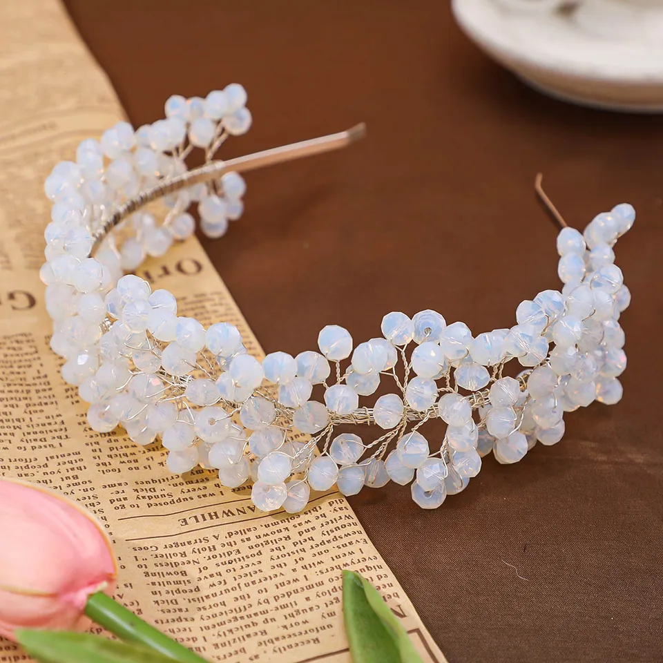 Diadema di Strass Vintage, Diademi di Cristallo Reale Rosso Per Donna, Fascia Per Diadema Nuziale con Strass Rosso Corona, Accessori Per Capelli Corona Principessa Per Ballo di Fine Anno