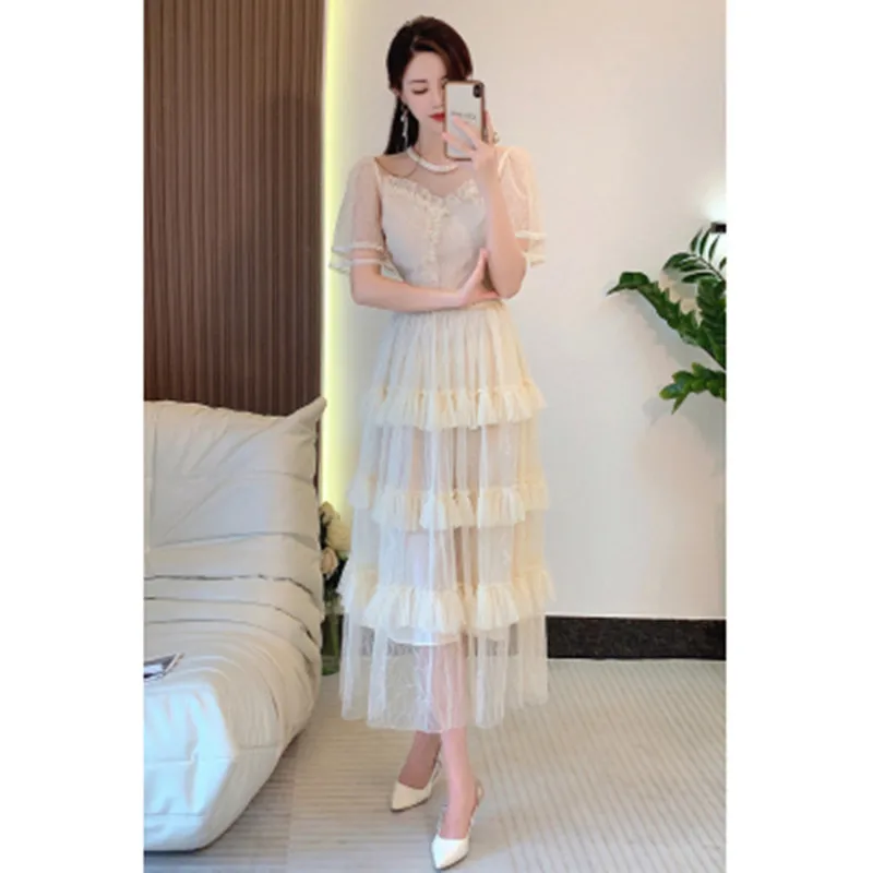 

High Qulity Luxury Design Runway Summer Dress Heavy Industry Nail Bead O- Neck Lotus Leaf Sleeve Lace Cake Dresses Women's