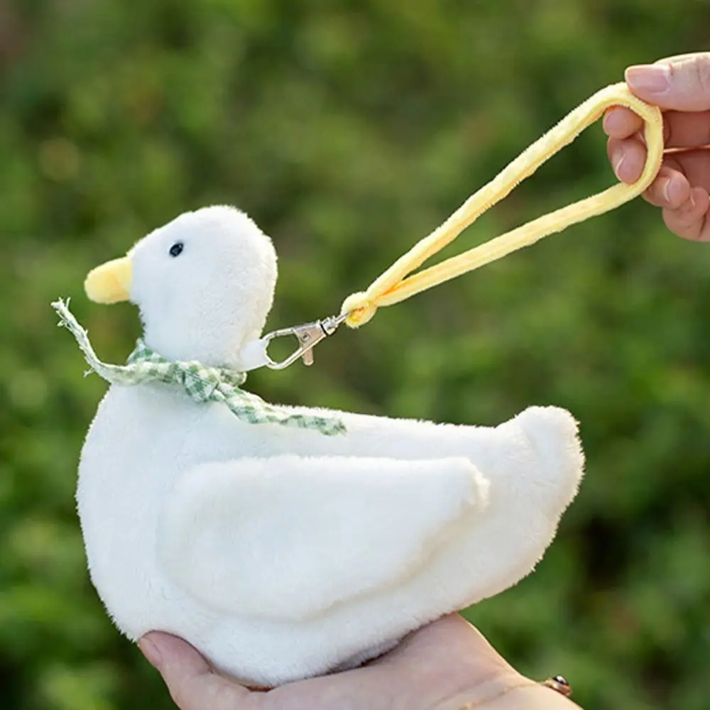 Cute Animal Plush Duck Coin Purse Zipper Cartoon Animal Handbag Large Capacity All-match Cartoon Wrist Bag Outdoor