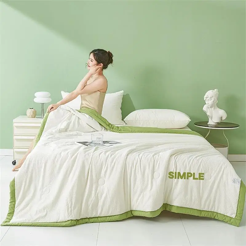 Summer Quilt Washed Air Conditioner Quilt Cooling Blanket Keep Cool in Hot Summer Air Conditioning Cooler