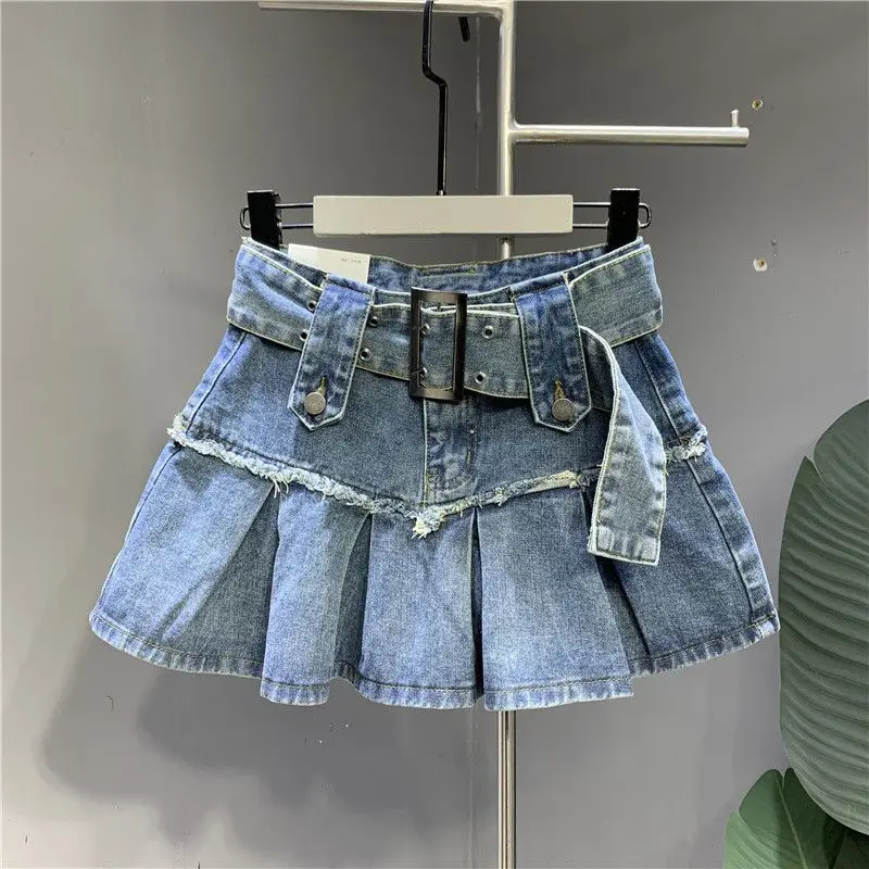 Short skirt denim retro Baby blue hot girl pleated denim skirt 2023 A-line skirt  pleated skirt  Loose Fit  Slim детские смарт часы smart baby watch kt15 blue blue