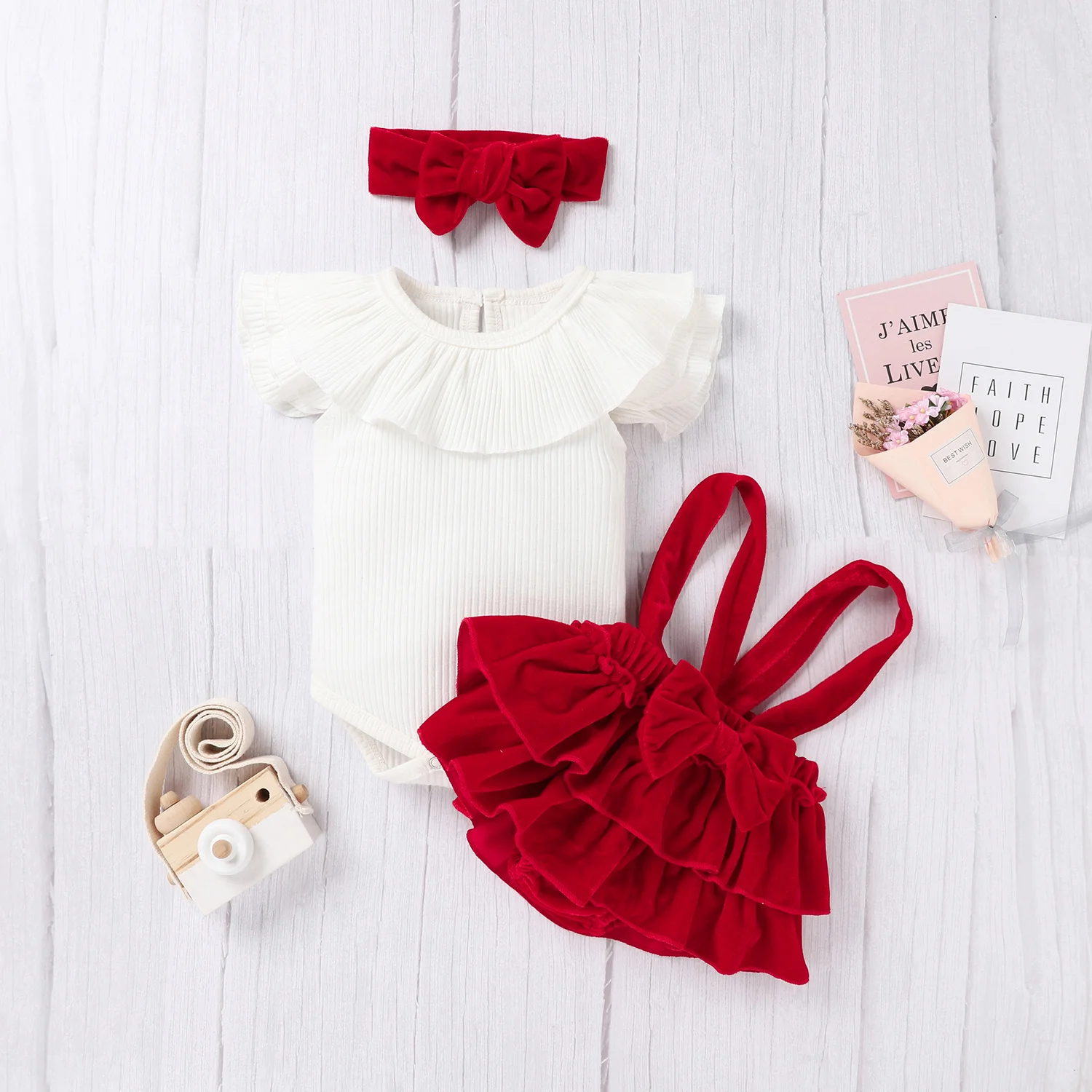 

Newborn Baby Girls Lovely Clothes Sets 3pcs Flying Sleeve Ruffled Romper Velvet Suspender Shorts Headband 0-24m