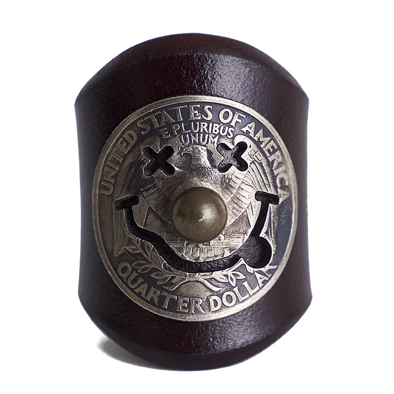 Tongue-out clown (large coin) retro tea