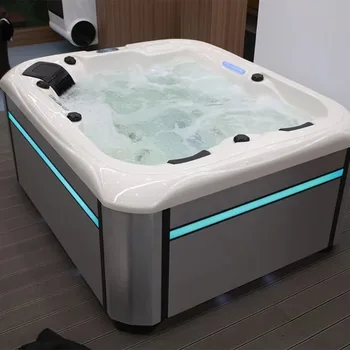 3-Person Outdoor Hot Tub with Jet Massage 1